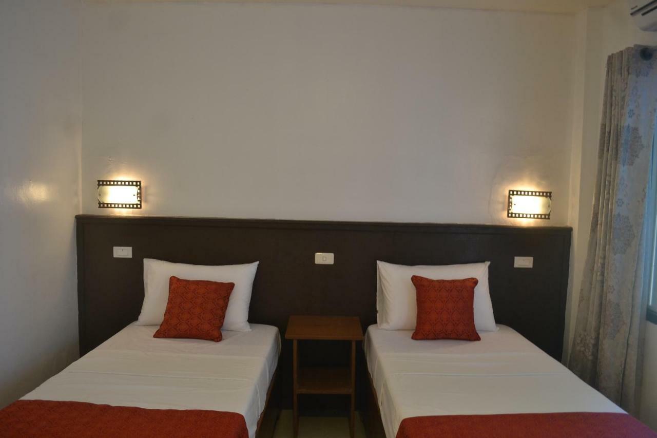 Orange Pearl Beach Resort Ел Нидо Екстериор снимка